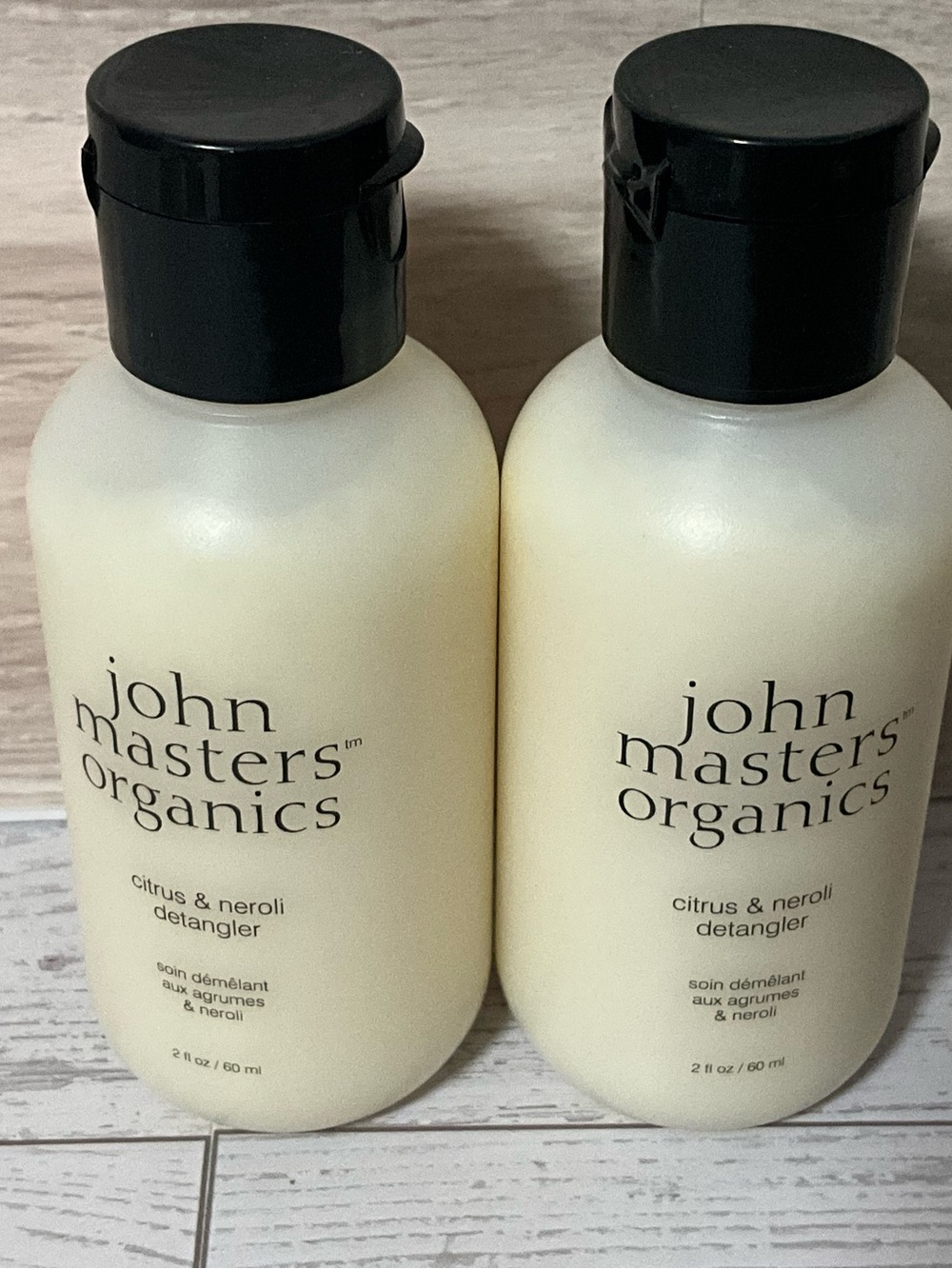 2 John masters organics Citrus & Neroli Detangler - Cream